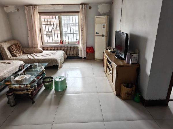 牟山一區(qū)，房屋出售！